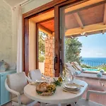 Con Piscina Indipendente E Vista Mare Per 6 Persone Вилла *