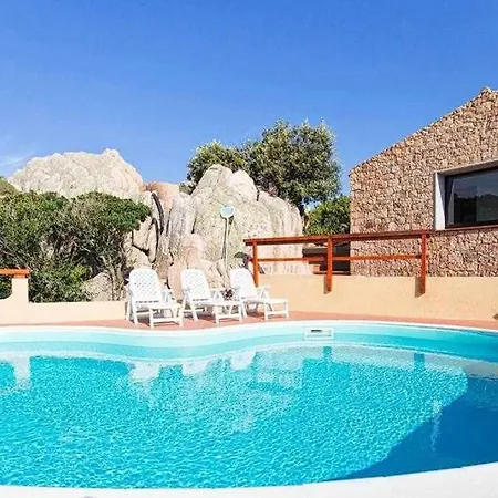 Con Piscina Indipendente E Vista Mare Per 6 Persone Villa