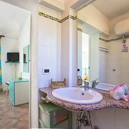 Con Piscina Indipendente E Vista Mare Per 6 Persone Villa Costa Paradiso
