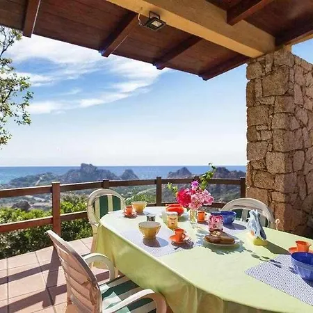 Con Piscina Indipendente E Vista Mare Per 6 Persone Villa *