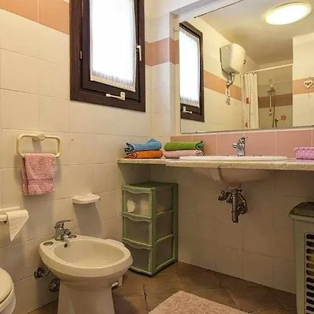 Con Piscina Indipendente E Vista Mare Per 6 Persone Villa *