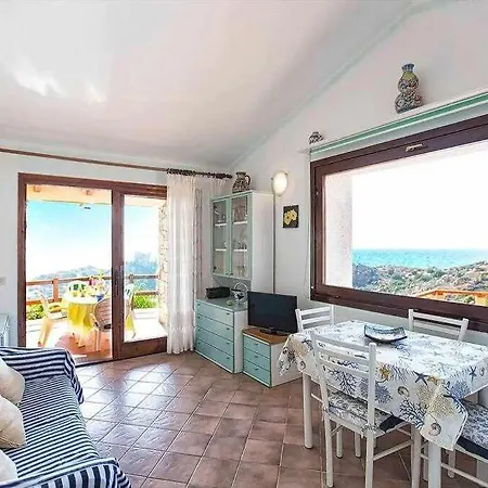 Con Piscina Indipendente E Vista Mare Per 6 Persone Villa