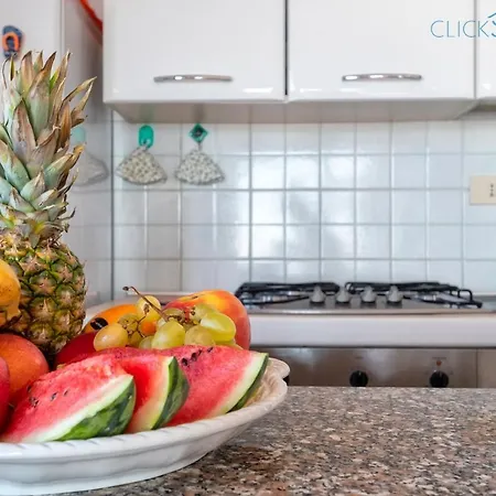 Con Piscina Indipendente E Vista Mare Per 6 Persone * Costa Paradiso
