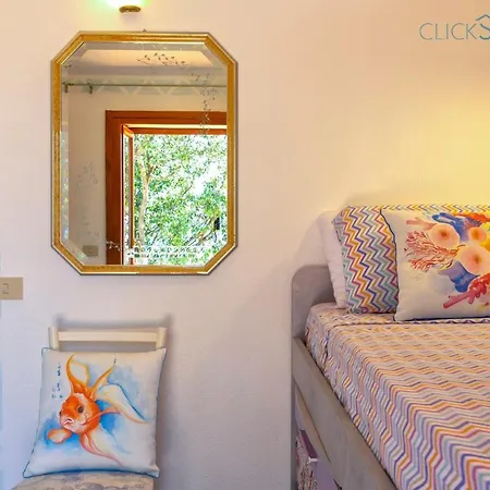 Con Piscina Indipendente E Vista Mare Per 6 Persone * Costa Paradiso