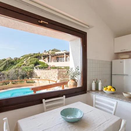 Con Piscina Indipendente E Vista Mare Per 6 Persone Costa Paradiso