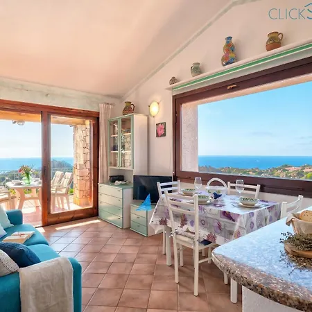 Con Piscina Indipendente E Vista Mare Per 6 Persone Willa