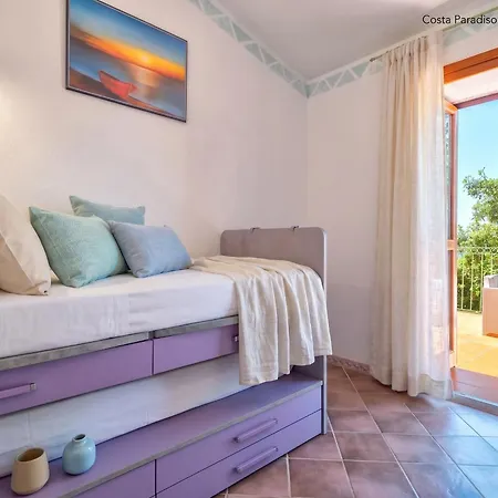Con Piscina Indipendente E Vista Mare Per 6 Persone Costa Paradiso