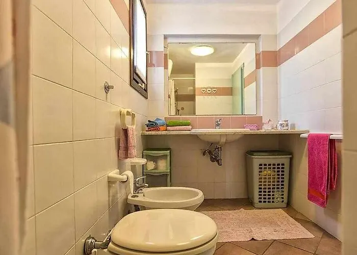 Villa Con Piscina Indipendente E Vista Mare Per 6 Persone